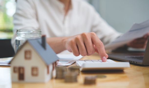 Courtier en assurance : quels avantages pour les particuliers ?